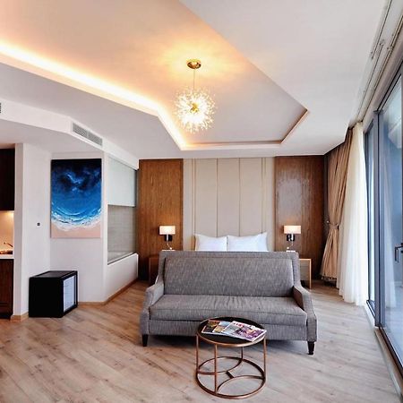 Panorama Central Nha Trang- Vietnam'S Highest Infinitive Rooftop Pool 外观 照片