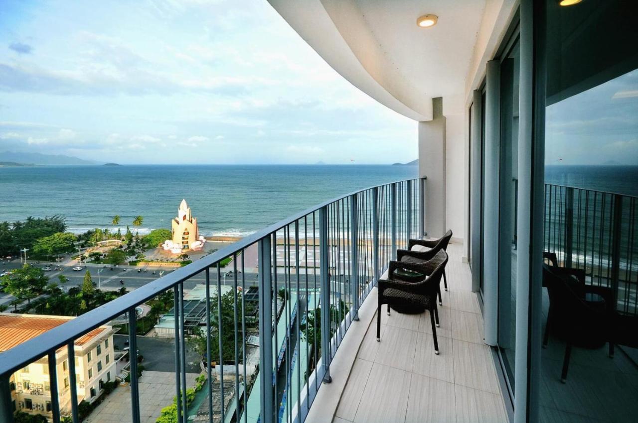 Panorama Central Nha Trang- Vietnam'S Highest Infinitive Rooftop Pool 外观 照片