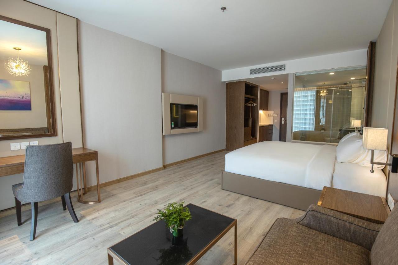 Panorama Central Nha Trang- Vietnam'S Highest Infinitive Rooftop Pool 外观 照片