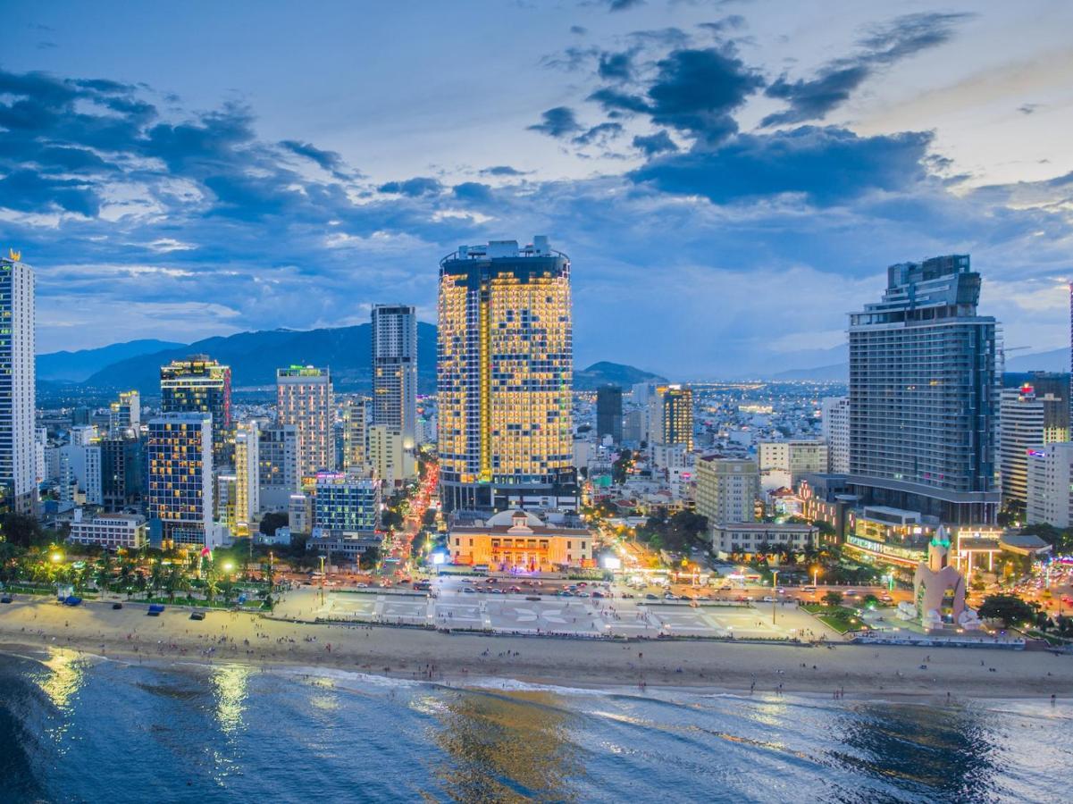 Panorama Central Nha Trang- Vietnam'S Highest Infinitive Rooftop Pool 外观 照片
